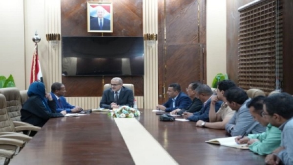 اليمن وزير الصحة يبحث مع برنامج الأغذية العالمي تعزيز التدخلات الصحية والتغذوية اليمن وزير الصحة يبحث مع برنامج الأغذية العالمي تعزيز التدخلات الصحية والتغذوية