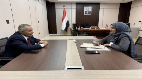 اليمن وزيرة الشؤون القانونية تبحث مع وزير الشؤون الاجتماعية تعزيز التنسيق التشريعي اليمن وزيرة الشؤون القانونية تبحث مع وزير الشؤون الاجتماعية تعزيز التنسيق التشريعي