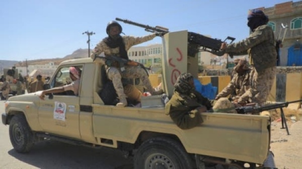 اليمن القوات الحكومية اليمنية تستهدف مواقع عسكرية تابعة للحوثي في الجوف اليمن القوات الحكومية اليمنية تستهدف مواقع عسكرية تابعة للحوثي في الجوف