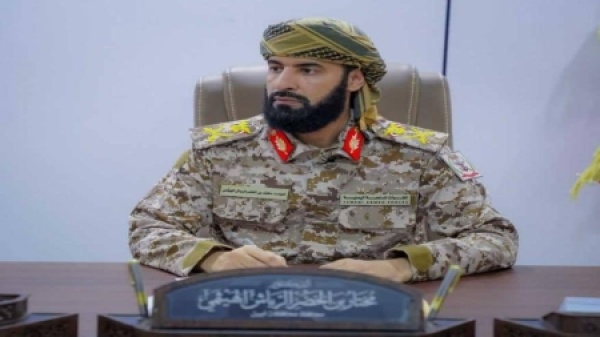 اليمن محافظ أبين يتفقد جبهات ثرة والحلحل ويشدد على رفع الجاهزية العسكرية اليمن محافظ أبين يتفقد جبهات ثرة والحلحل ويشدد على رفع الجاهزية العسكرية