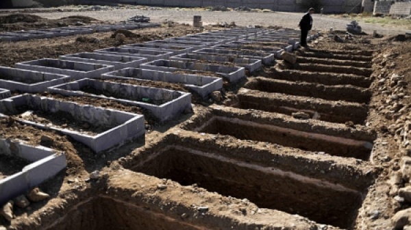 اليمن الحوثيون يعلنون مقتل 38 من عناصرهم بينهم خمسة ضباط خلال الفترة الماضية