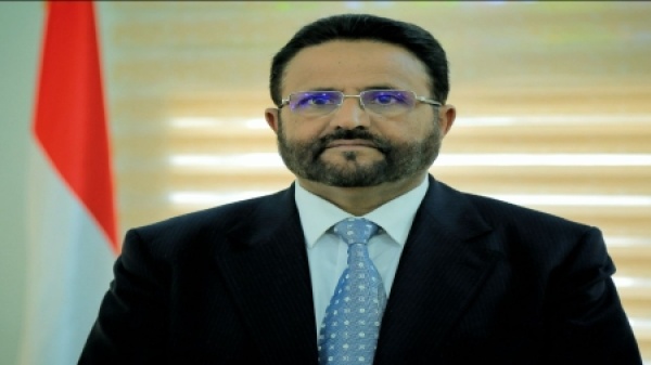 اليمن العرادة يؤكد ثبات جبهات مأرب ويحذر من تحركات الحوثيين في باب المندب اليمن العرادة يؤكد ثبات جبهات مأرب ويحذر من تحركات الحوثيين في باب المندب