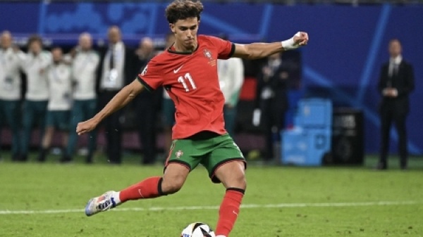 رياضة البرتغال تتجاوز ويلز بهدف في مستهل مشوارها بدوري الأمم الأوروبية رياضة البرتغال تتجاوز ويلز بهدف في مستهل مشوارها بدوري الأمم الأوروبية