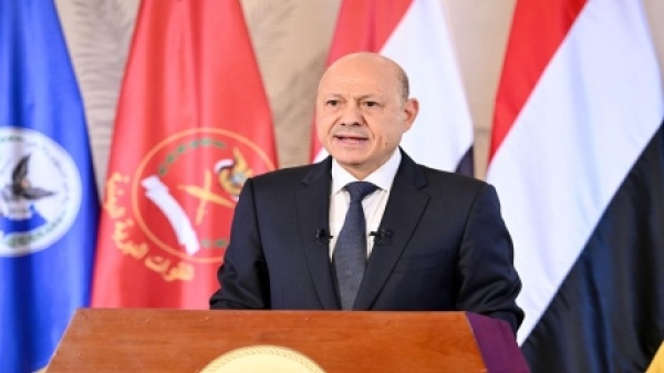 اليمن رئيس مجلس القيادة رشاد العليمي يعلن بدء العمليات العسكرية لاستعادة أراضي اليمن وبسط سلطة الدولة