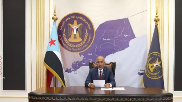 اليمن الزبيدي يدعو لتعبئة عامة خارج مؤسسات الدولة ويطالب الرياض بالاعتراف بإعلان الانفصال