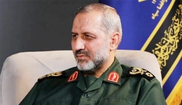 العميد موسوي للأميركيين سنحو ل المنطقة إلى جحيم لكم العميد موسوي للأميركيين سنحو ل المنطقة إلى جحيم لكم