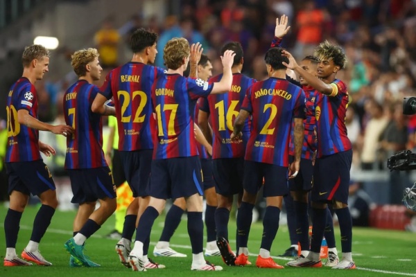 برشلونة يكتسح فينورد في مستهل مشواره بدوري الأبطال