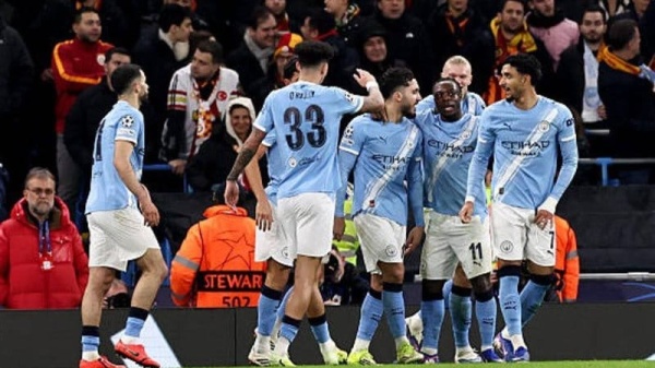 مانشستر سيتي يهزم مان يونايتد في الدوري الإنجليزي مانشستر سيتي يهزم مان يونايتد في الدوري الإنجليزي