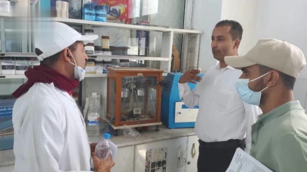 نزول ميداني للمواصفات بتعز للرقابة على المنشآت الصناعية نزول ميداني للمواصفات بتعز للرقابة على المنشآت الصناعية