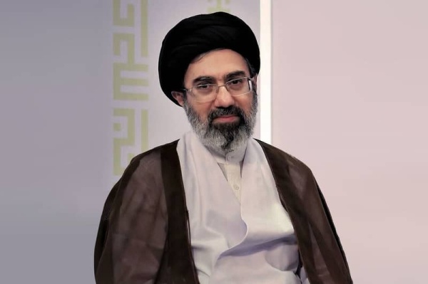 خامنئي يبحث مع قاليباف تطورات الحرب وتعزيز قوة إيران والوحدة الوطنية