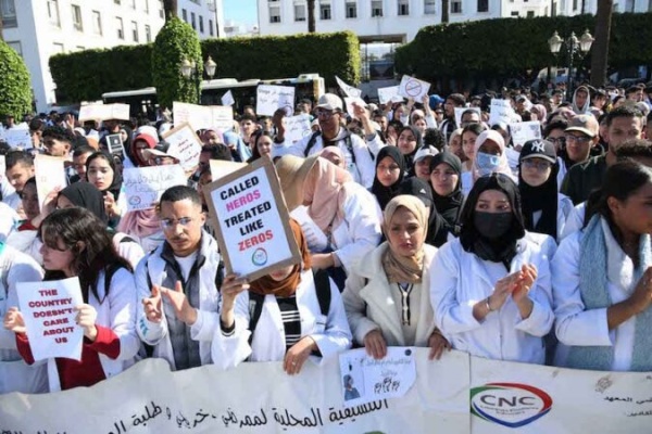برلمانية تحذر من تفاقم بطالة خريجي المهن التمريضية رغم حاجة القطاع الصحي برلمانية تحذر من تفاقم بطالة خريجي المهن التمريضية رغم حاجة القطاع الصحي