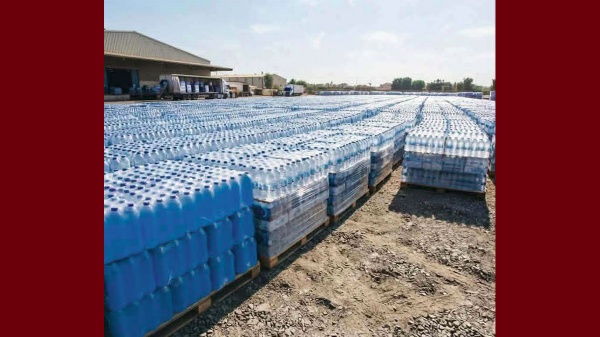 بن عروس معرضة لأشعة الشمس و الغبار مباشرة حجز 63 530 لتر ا من المياه المعدنية بمختلف العلامات التجارية بن عروس معرضة لأشعة الشمس و الغبار مباشرة حجز 63 530 لتر ا من المياه المعدنية بمختلف العلامات التجارية