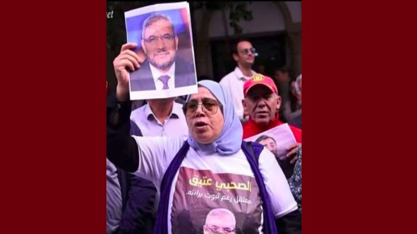 زينب المرايحي تعاين منشور تشويه زوجها الصحبي عتيق بواسطة عدل منفذ قبل التتبع القضائي زينب المرايحي تعاين منشور تشويه زوجها الصحبي عتيق بواسطة عدل منفذ قبل التتبع القضائي
