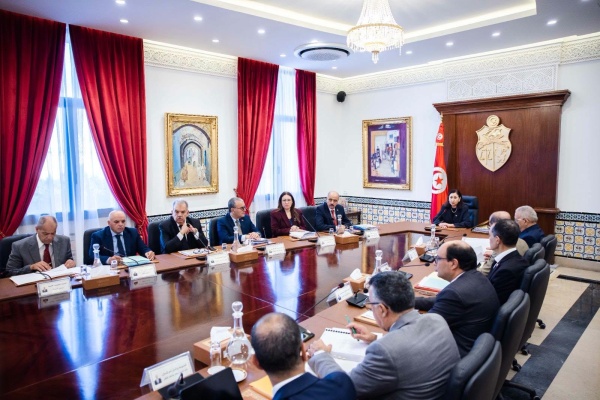 تقرير القصبة حول متابعة تقد م عدد من المشاريع العمومية الكبرى تقرير القصبة حول متابعة تقد م عدد من المشاريع العمومية الكبرى