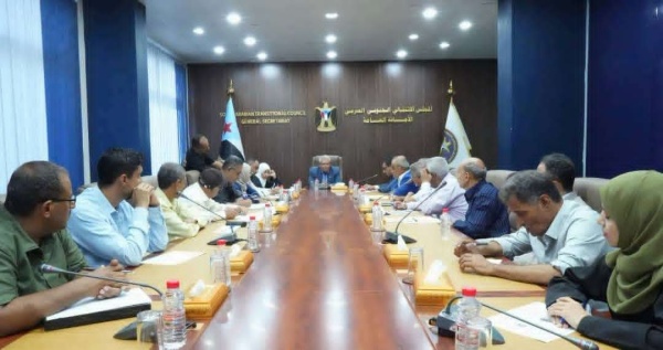 أمانة الانتقالي الجنوبي ت حي ي جماهير الجنوب وتؤكد استمرار التصعيد السلمي أمانة الانتقالي الجنوبي ت حي ي جماهير الجنوب وتؤكد استمرار التصعيد السلمي
