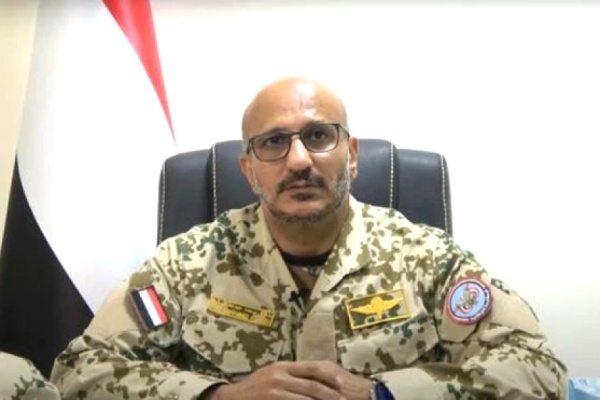 عاجل عضو الرئاسي طارق يشرف شخصيا على عمليات التنسيق العسكري في المخا لمواجهة الهجمات الحوثية عاجل عضو الرئاسي طارق يشرف شخصيا على عمليات التنسيق العسكري في المخا لمواجهة الهجمات الحوثية