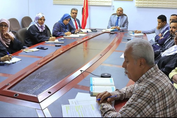 لجنة إعداد سياسة تنمية الصادرات تناقش تشخيص قطاع التصدير وبناء رؤية استراتيجية لتعزيز تنافسية المنتجات الوطنية لجنة إعداد سياسة تنمية الصادرات تناقش تشخيص قطاع التصدير وبناء رؤية استراتيجية لتعزيز تنافسية المنتجات الوطنية