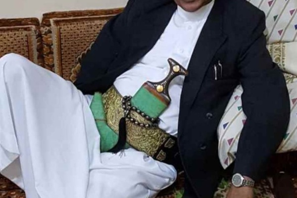 عاجل تعز محاولة اغتيال تستهدف شيخا بارزا فيها عاجل تعز محاولة اغتيال تستهدف شيخا بارزا فيها