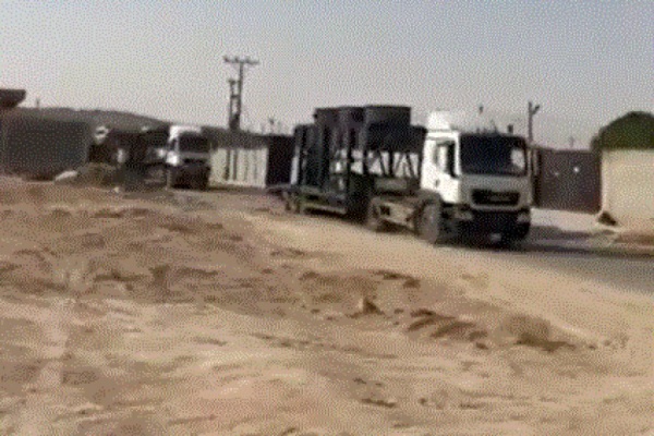 منحة سعودية جديدة لليمن وصول تجهيزات إنشاء محطتي كهرباء في عدن وحضرموت شاهد الفيديو