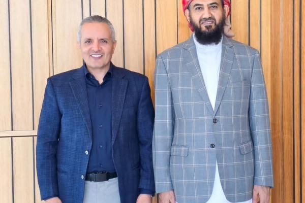 المحر مي يلتقي وزير الشؤون الاجتماعية والعمل لمناقشة أوضاع الوزارة وخططها المستقبلية