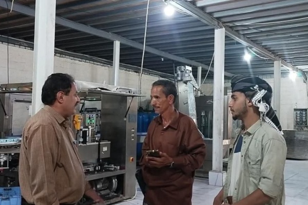 الجعفري يتفقد المنشآت الصناعية والخدمية بيافع ويشدد على دعم الاستثمار المحلي
