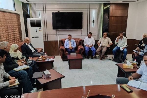 الوليدي يترأس اجتماعا صحيا موسعا مع شركاء القطاع الصحي ويبحث مع منظمة الصحة العالمية تعزيز التحصين والترصد الوبائي