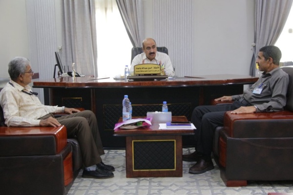 المدير باعباد يستقبل أعضاء وفد اللجنة الإشرافية الوزارية المكلفة بالنزول الميداني إلى المراكز الاختبارية لإنهاء مرحلة شهادة الثانوية العامة في عدد من مديريات الساحل المدير باعباد يستقبل أعضاء وفد اللجنة الإشرافية الوزارية المكلفة بالنزول الميداني إلى المراكز الاختبارية لإنهاء مرحلة شهادة الثانوية العامة في عدد من مديريات الساحل