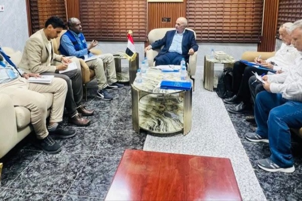 وزير المياه والبيئة يبحث مع منظمة الهجرة الدولية تعزيز التعاون ودعم مشاريع المياه وزير المياه والبيئة يبحث مع منظمة الهجرة الدولية تعزيز التعاون ودعم مشاريع المياه