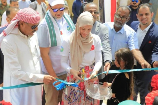 وكيل حضرموت يفتتح مركز السيدة حفصة للتعليم وتنمية المرأة بمديرية تريم وكيل حضرموت يفتتح مركز السيدة حفصة للتعليم وتنمية المرأة بمديرية تريم
