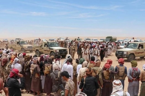 جماعة الحوثي توجه رسالة للقبائل المتواجدة في مطارح الريان وهذا مضمونها جماعة الحوثي توجه رسالة للقبائل المتواجدة في مطارح الريان وهذا مضمونها