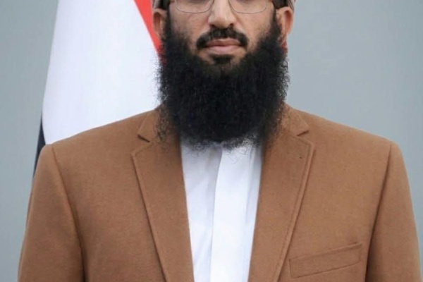 معالي وزير الأوقاف والإرشاد يدعو إلى توحيد الصف الوطني والالتفاف حول مؤسسات الدولة لمواجهة التدخلات الإيرانية معالي وزير الأوقاف والإرشاد يدعو إلى توحيد الصف الوطني والالتفاف حول مؤسسات الدولة لمواجهة التدخلات الإيرانية