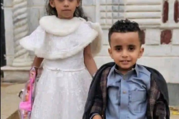 تعز انفجار بطارية منظومة طاقة شمسية يودي بحياة طفلين ويصيب والدهما بجروح خطيرة تعز انفجار بطارية منظومة طاقة شمسية يودي بحياة طفلين ويصيب والدهما بجروح خطيرة