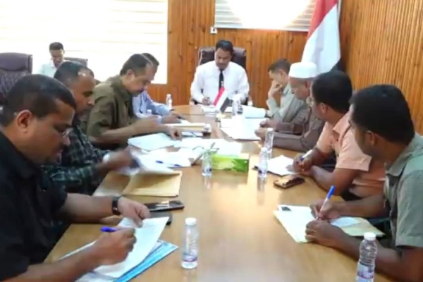 لجنة المناقصات بوادي حضرموت تحيل عدد من المشاريع الى اللجنة الفنية وترسي مشاريع اخرى