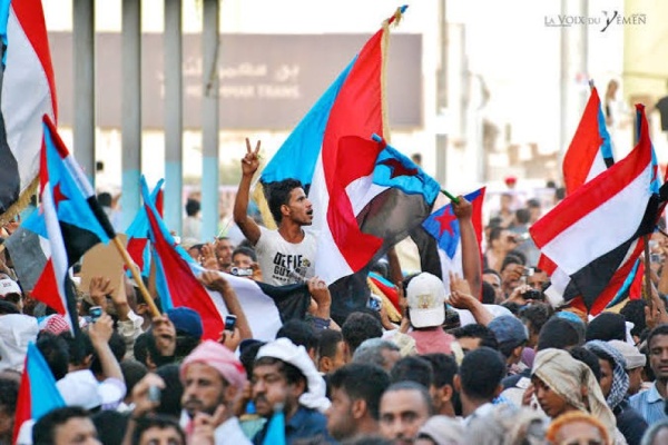 صحافي عضو رئاسي قدم عرض ا لي لترك نضالي الجنوبي لكنني اعتذرت له صحافي عضو رئاسي قدم عرض ا لي لترك نضالي الجنوبي لكنني اعتذرت له