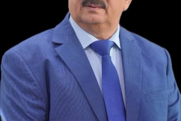 الكابتن ناصر يثني على موظفي وكوادر اليمنية