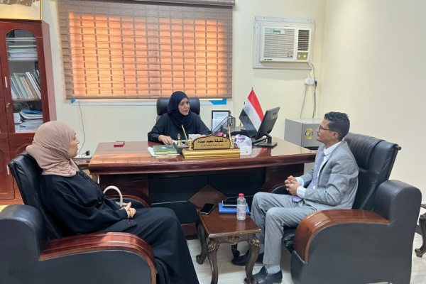 عدن رئيسة اللجنة الوطنية للمرأة تبحث مع مؤسسة أوار تعزيز أدوار النساء تنمويا وسياسيا عدن رئيسة اللجنة الوطنية للمرأة تبحث مع مؤسسة أوار تعزيز أدوار النساء تنمويا وسياسيا