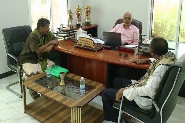 صندوق النظافة والتحسين يبحث مع اتحاد نقابات عمال حضرموت آليات دعم العاملين وتعزيز الاستقرار الوظيفي صندوق النظافة والتحسين يبحث مع اتحاد نقابات عمال حضرموت آليات دعم العاملين وتعزيز الاستقرار الوظيفي