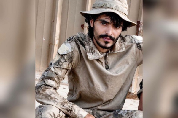 الله ينصرك يا عيدروس الزبيدي هذا العبارة تتسبب باختفاء جندي تفاصيل الحكاية الله ينصرك يا عيدروس الزبيدي هذا العبارة تتسبب باختفاء جندي تفاصيل الحكاية