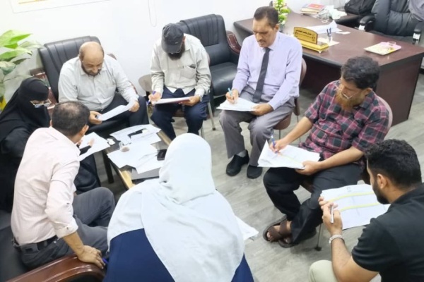 كلية اللغات بجامعة عدن تستكمل استعداداتها لورشة توصيف البرامج الأكاديمية كلية اللغات بجامعة عدن تستكمل استعداداتها لورشة توصيف البرامج الأكاديمية