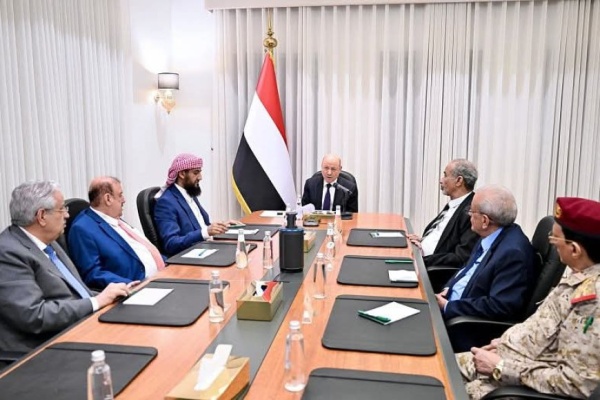 عاجل وزير في الحكومة الشرعية يقدم استقالته ويوضح الأسباب عاجل وزير في الحكومة الشرعية يقدم استقالته ويوضح الأسباب