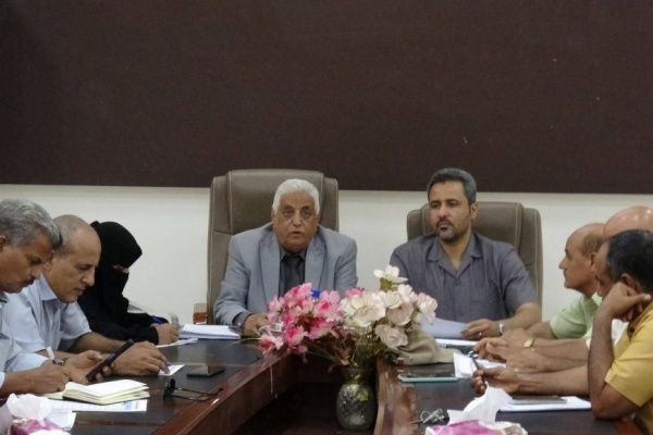 محافظ لحج مراد الحالمي يترأس اجتماع مجلس جامعة لحج ويؤكد دعم السلطة المحلية لتطوير التعليم الجامعي محافظ لحج مراد الحالمي يترأس اجتماع مجلس جامعة لحج ويؤكد دعم السلطة المحلية لتطوير التعليم الجامعي