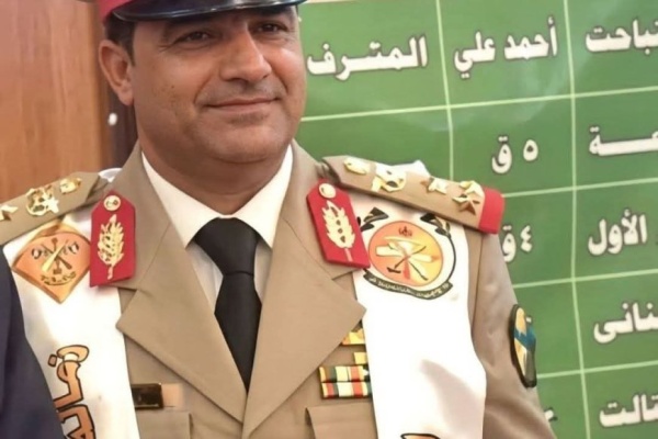 الحنكاسي يهنئ العميد الركن الدكتور أحمد سعد السقطري بمناسبة تعيينه وكيلا للقطاع الخارجي في الجهاز المركزي لأمن الدولة الحنكاسي يهنئ العميد الركن الدكتور أحمد سعد السقطري بمناسبة تعيينه وكيلا للقطاع الخارجي في الجهاز المركزي لأمن الدولة