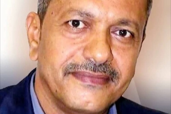 بين حق المطلب وخطيئة الوسيلة بين حق المطلب وخطيئة الوسيلة