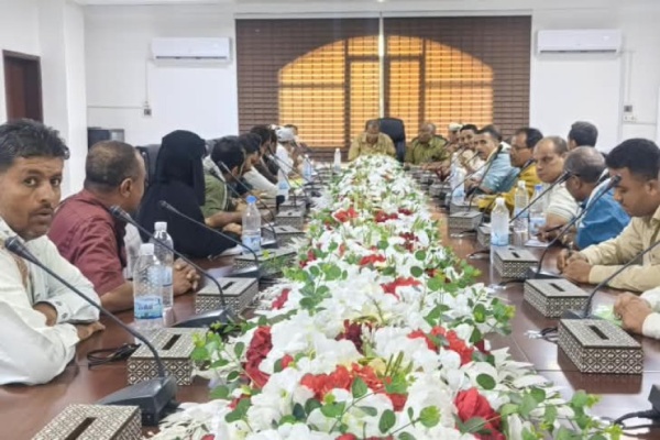بتوجيهات المحافظ الحالمي الوكيل سلام يرأس فتح مظاريف أربعة مشاريع بدعم من السلطة المحلية بتوجيهات المحافظ الحالمي الوكيل سلام يرأس فتح مظاريف أربعة مشاريع بدعم من السلطة المحلية