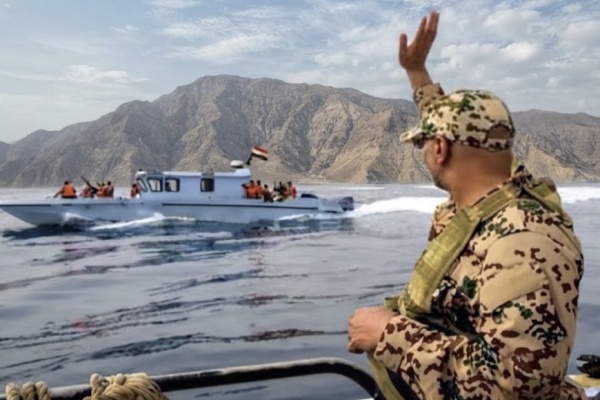 راشد معروف يكشف تفاصيل مثيرة عن مغادرة طارق صالح وماذا حدث له قبل مغادرته راشد معروف يكشف تفاصيل مثيرة عن مغادرة طارق صالح وماذا حدث له قبل مغادرته