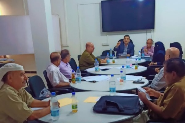 المجلس الأكاديمي بجامعة عدن يناقش قضايا أكاديمية وترقيات علمية