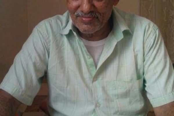 القامة والرمز التربوي الكبير المربي الفاضل الأستاذ محمد علوي الأهدل من صناعة الأجيال إلى فراش المرض القامة والرمز التربوي الكبير المربي الفاضل الأستاذ محمد علوي الأهدل من صناعة الأجيال إلى فراش المرض