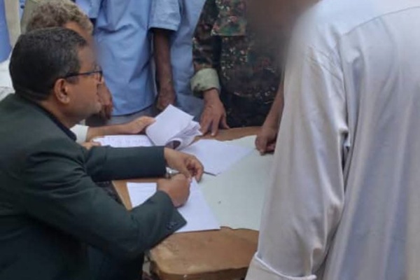 وكيل نيابة شرق تعز يتفقد أوضاع السجناء في الإصلاحية المركزية