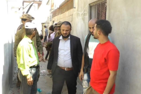 مدير عام المنصورة يتفقد بلوك 5 استجابة لمطالب الأهالي ويتابع معالجة مشكلة الصرف الصحي مدير عام المنصورة يتفقد بلوك 5 استجابة لمطالب الأهالي ويتابع معالجة مشكلة الصرف الصحي