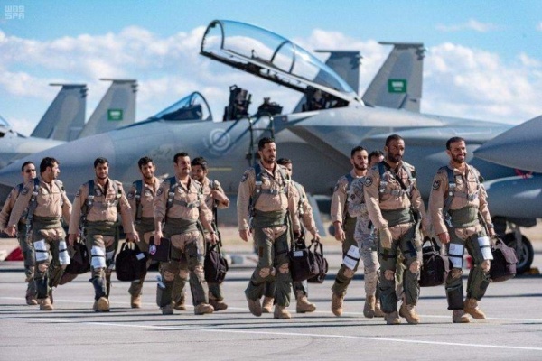تحرك عسكري سعودي وشيك لدحر الحوثيين وتأمين باب المندب تحرك عسكري سعودي وشيك لدحر الحوثيين وتأمين باب المندب